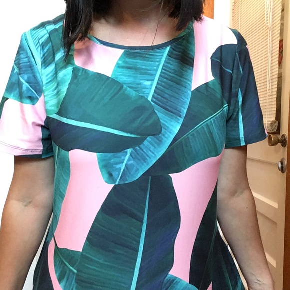 🔖Gorgeous Beachy PALMS Dress(In Pink) size large - Picture 2 of 5